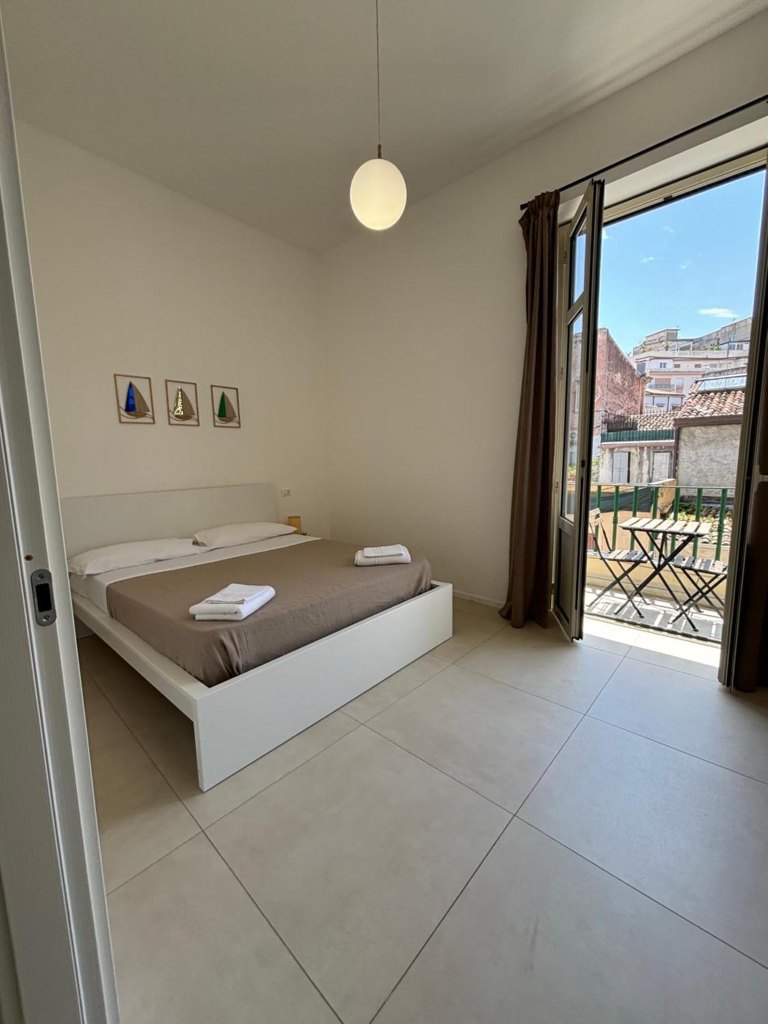 Bed & Breakfast Valguarnera & *